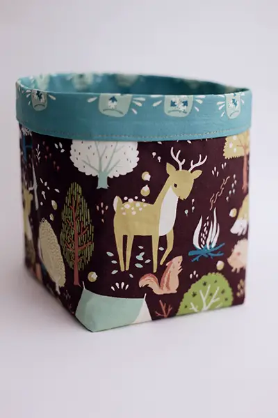 Fabric basket with contrast cuff