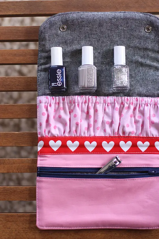 Snappy Manicure Wallet