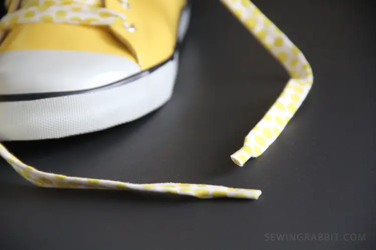 DIY Shoelaces