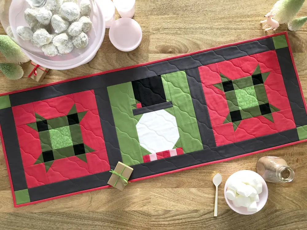 Mister Frosty Holiday Table Runner Pattern