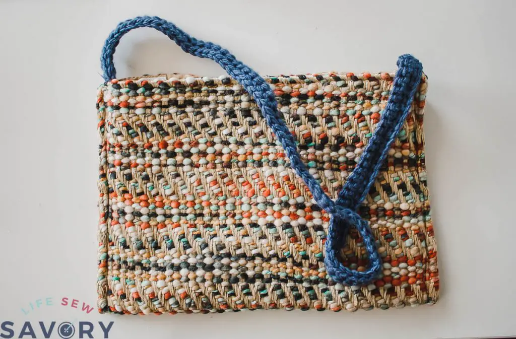 Easy DIY Purse from a Placemat