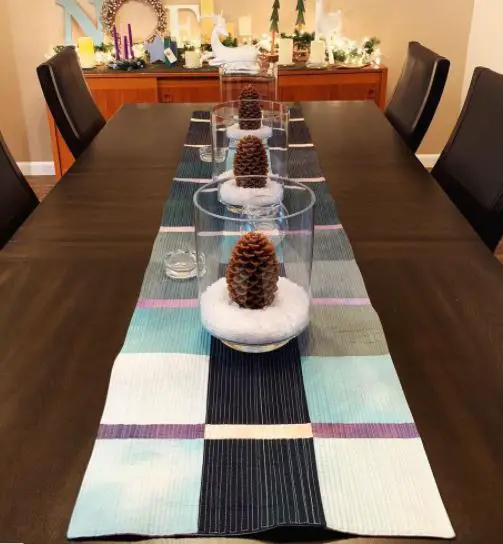 Reversible Table Runner sewing pattern using modern quilting