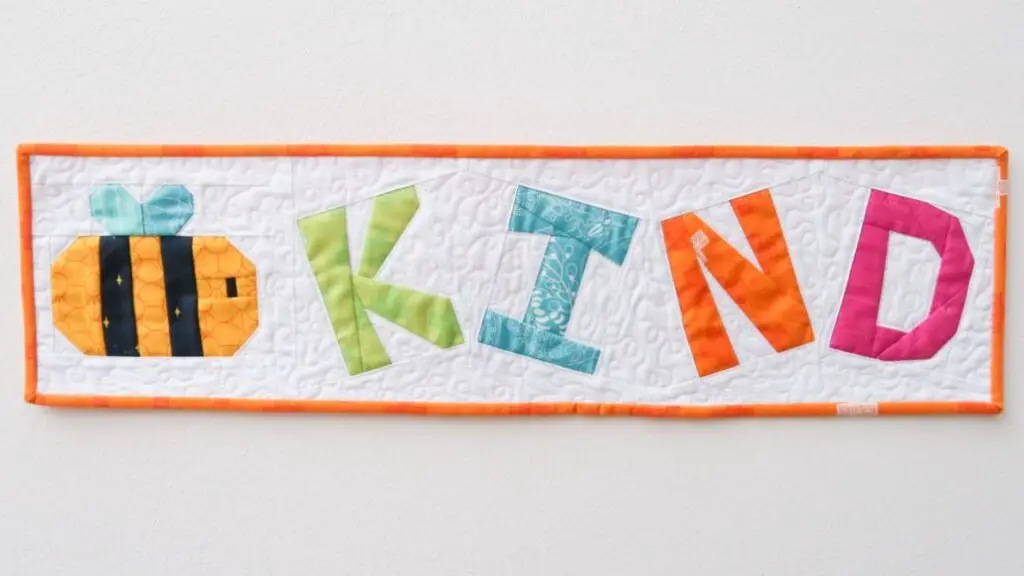 Be Kind Mini Quilt - Free Happy Bee Quilt Block