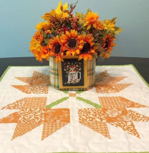 Maple Leaf Table Topper
