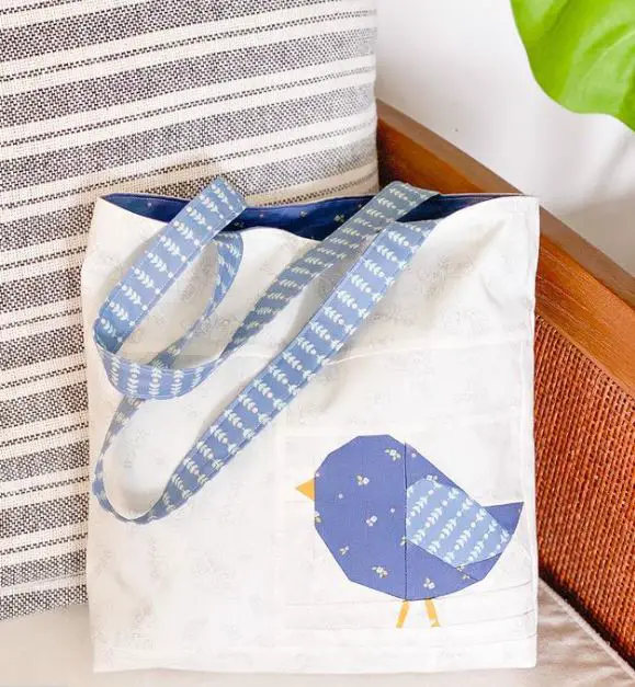 Free Paper Pieced Bird Block as tote